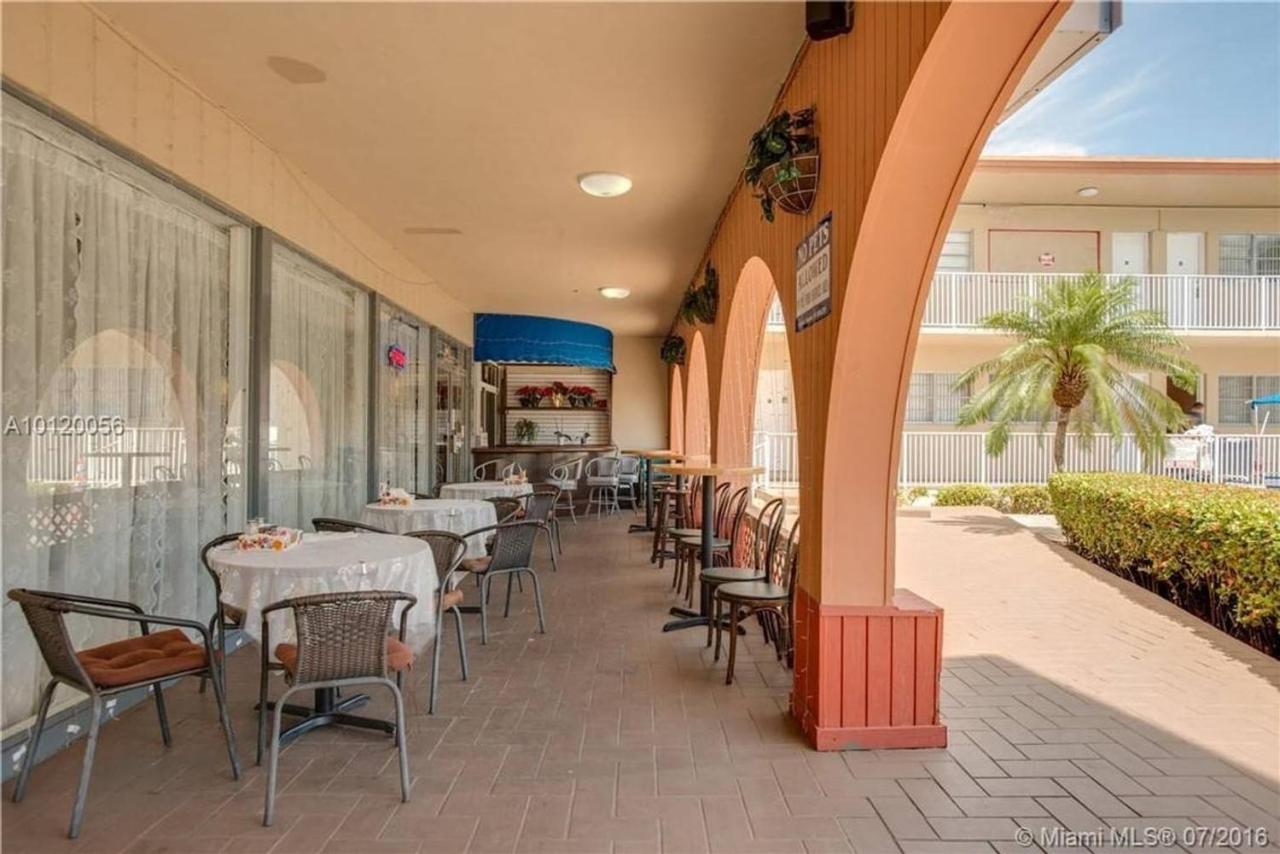 Private Hallandale Beach Studio Wbath Walking Distance To The Beach Pool Free Parking Экстерьер фото